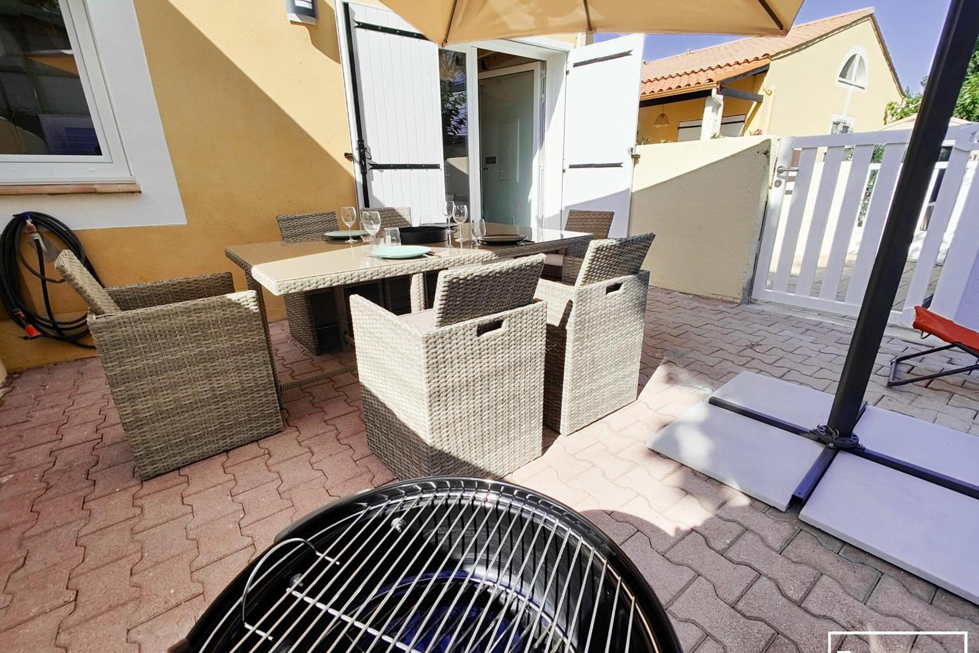 Maison Renovee Et Climatisee Avec Wifi A 600M De La Plage Vias Luaran gambar